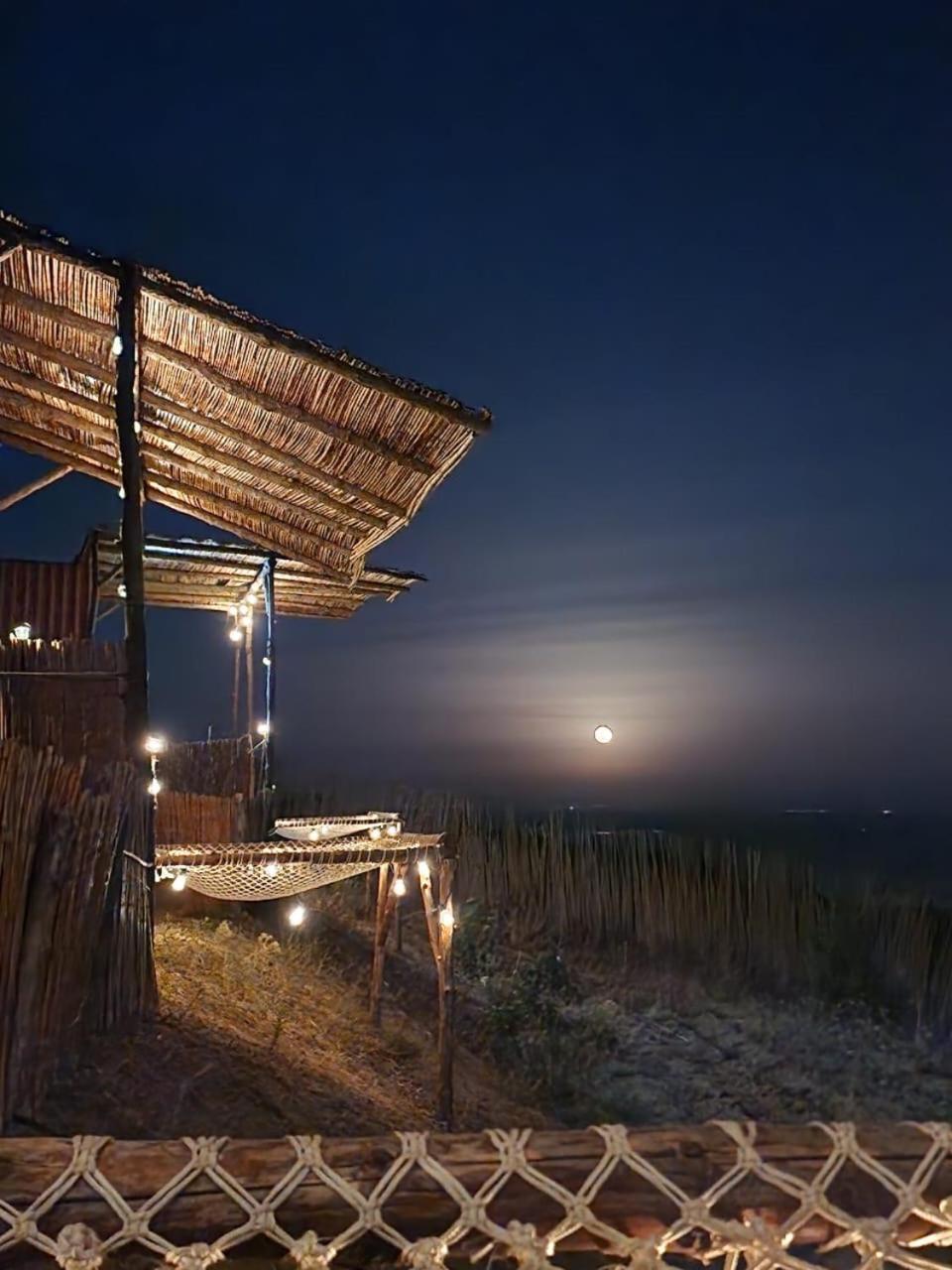 ホテル Ghar El Melh Outdoors Ra's al Jabal エクステリア 写真